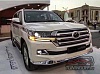 Повторитель поворота в решетку радиатора в стиле Lexus на Toyota Land Cruiser 200 2016