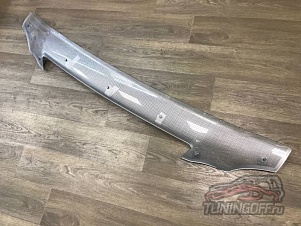 Дефлектор капота (шелкография серебро) TOYOTA LAND CRUISER CYGNUS (02-)