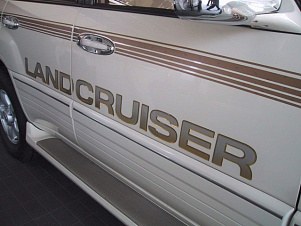Наклейка (LAND CRUISER) LAND CRUISER 100