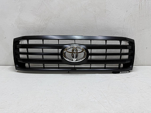 Решётка радиатора (черная) TOYOTA LAND CRUISER 100 (04-07)