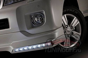 Обвес пластиковый передний (с ходовыми огнями ) TOYOTA LAND CRUISER 200 (2012-)